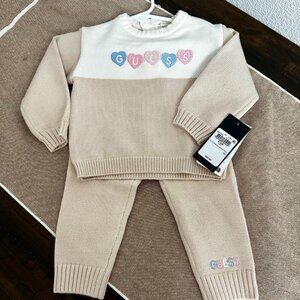 GUESS 2 Pc Set 6-9 Months Sweater and Sweat pants NWT